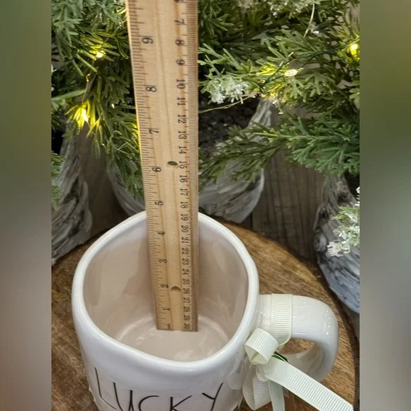🍀 Brand NEW w/Tags Rae Dunn LUCKY Mug w/Four-Leaf Clover Border - Spring 2025 🍀 - Picture 8 of 10